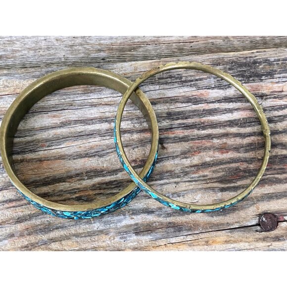 Vintage 1960s Crushed Blue Turquoise India Brass Bangle Bracelets - Picture 6 of 14